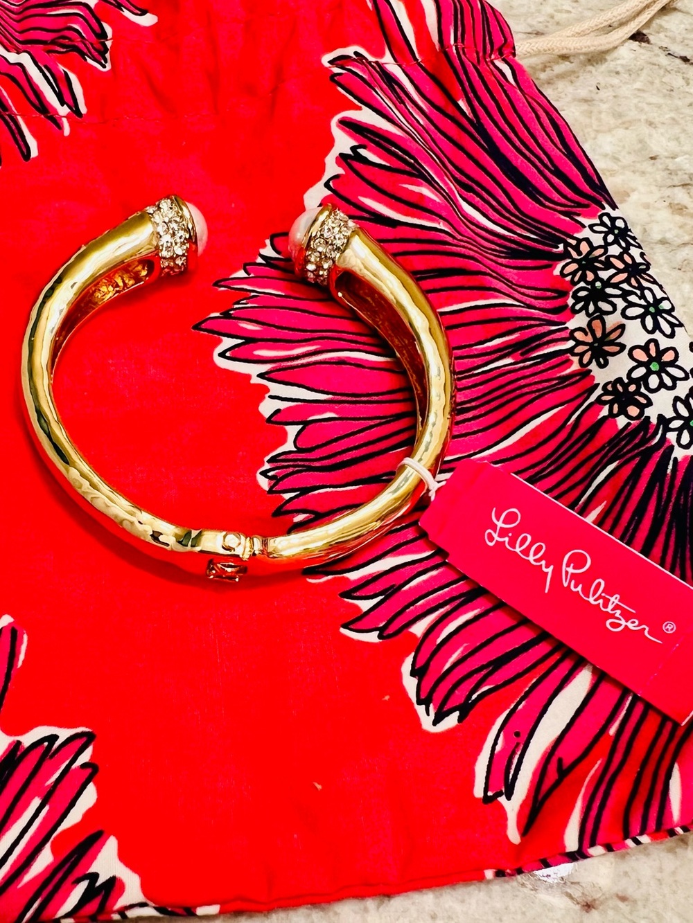 NWT Lilly Pulitzer  Gold Pave bracelet with Pearl accents - Picture 2 of 4